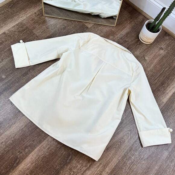 Tuckernuck beige Poplin Thick Blouse Faux Pearl Bar Sleeves and Collar - Picture 5 of 7